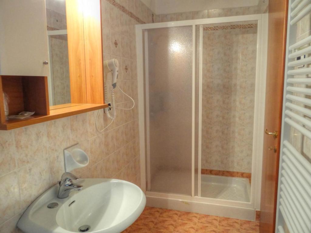 Residence Castelli Brenzone sul Garda Exterior foto