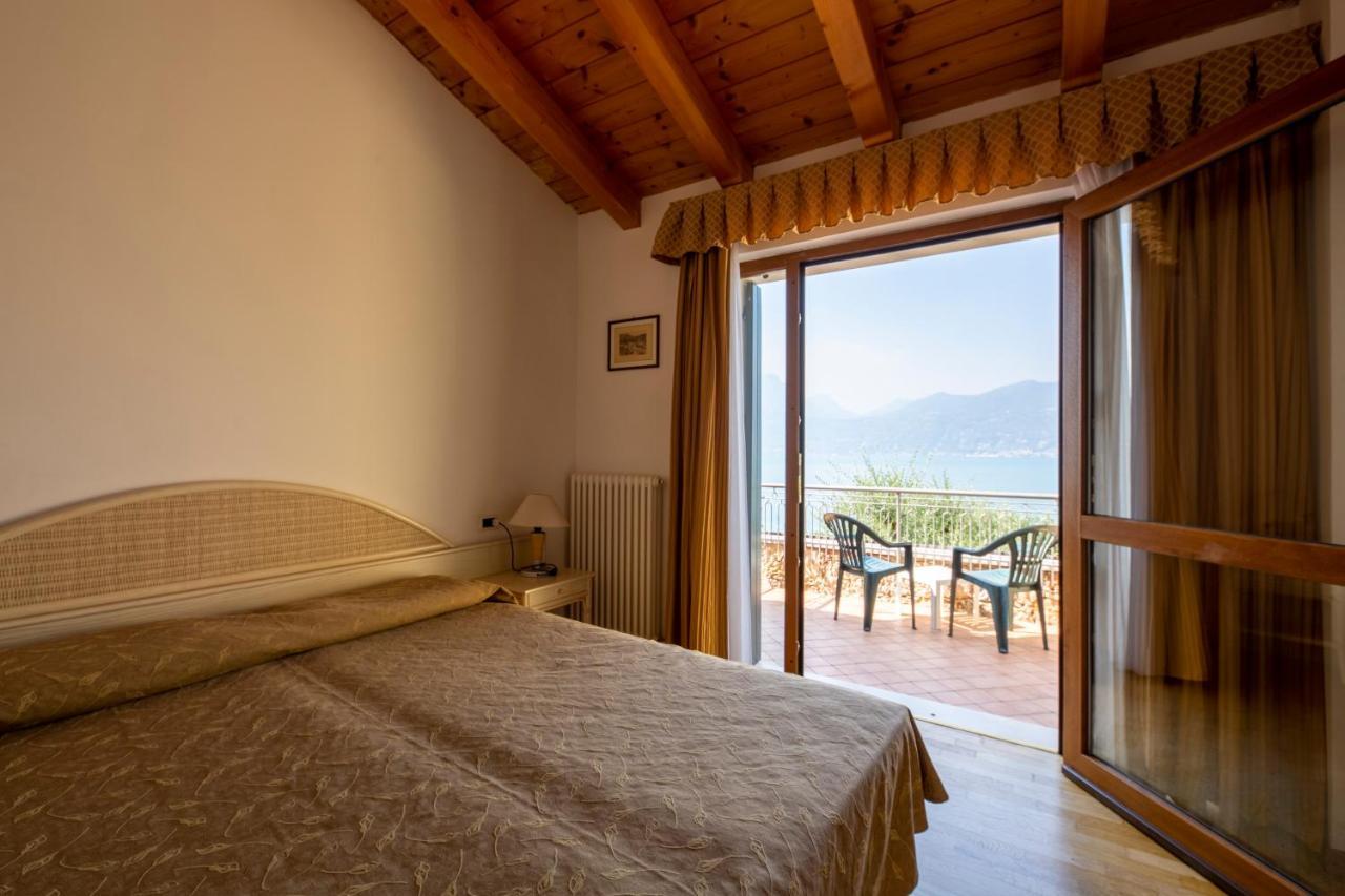 Residence Castelli Brenzone sul Garda Exterior foto