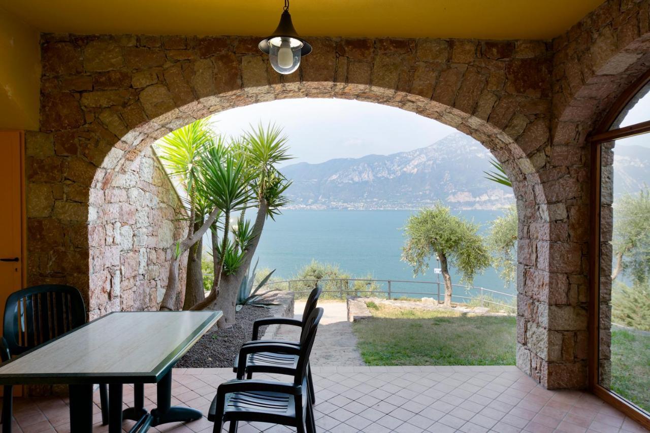 Residence Castelli Brenzone sul Garda Exterior foto