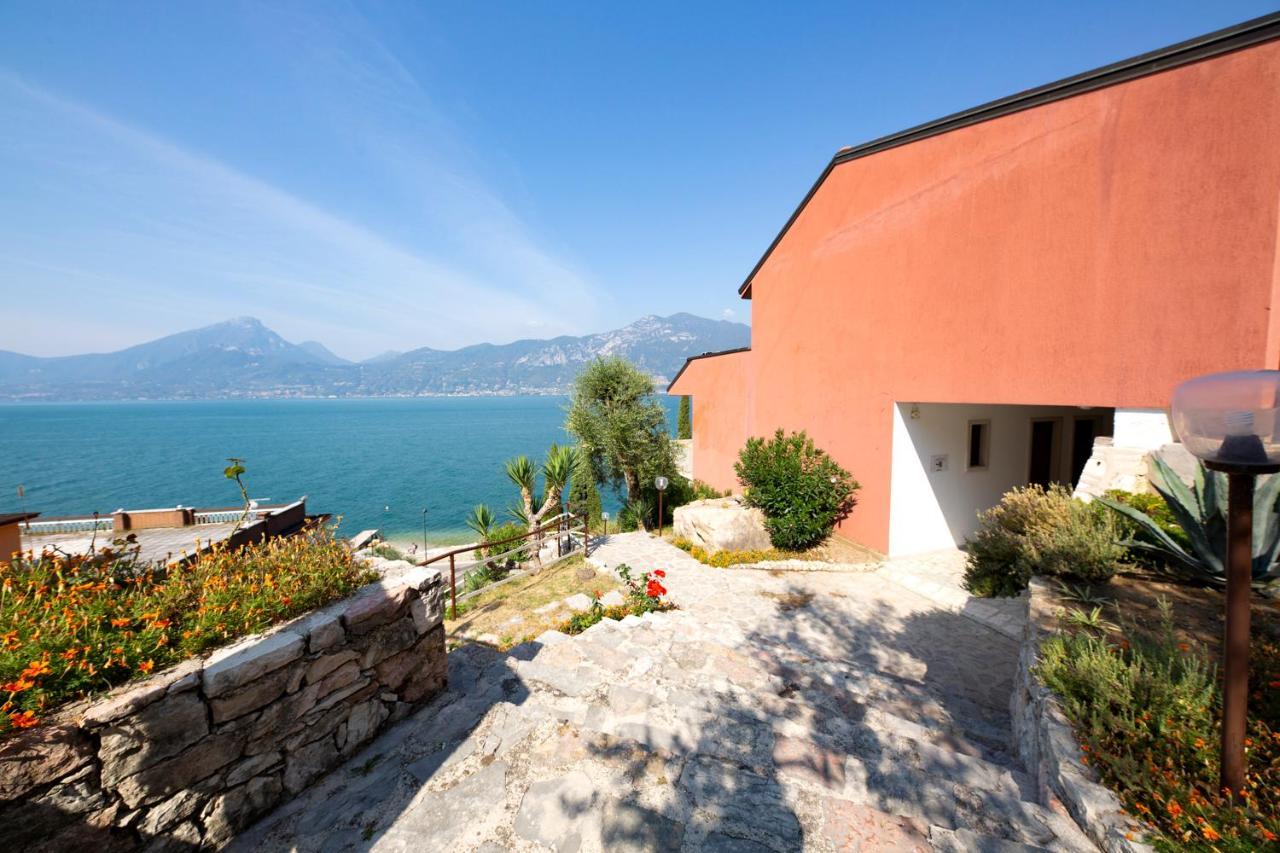 Residence Castelli Brenzone sul Garda Exterior foto