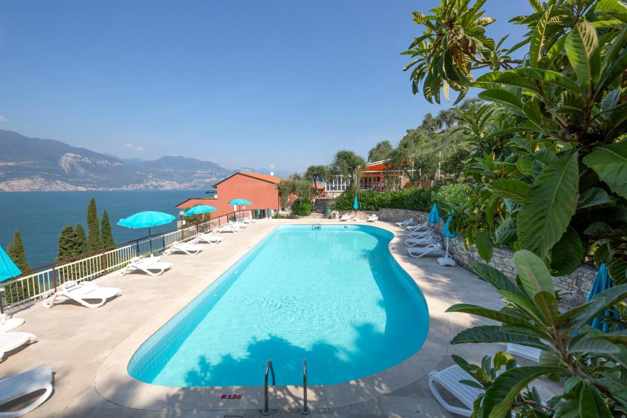 Residence Castelli Brenzone sul Garda Exterior foto