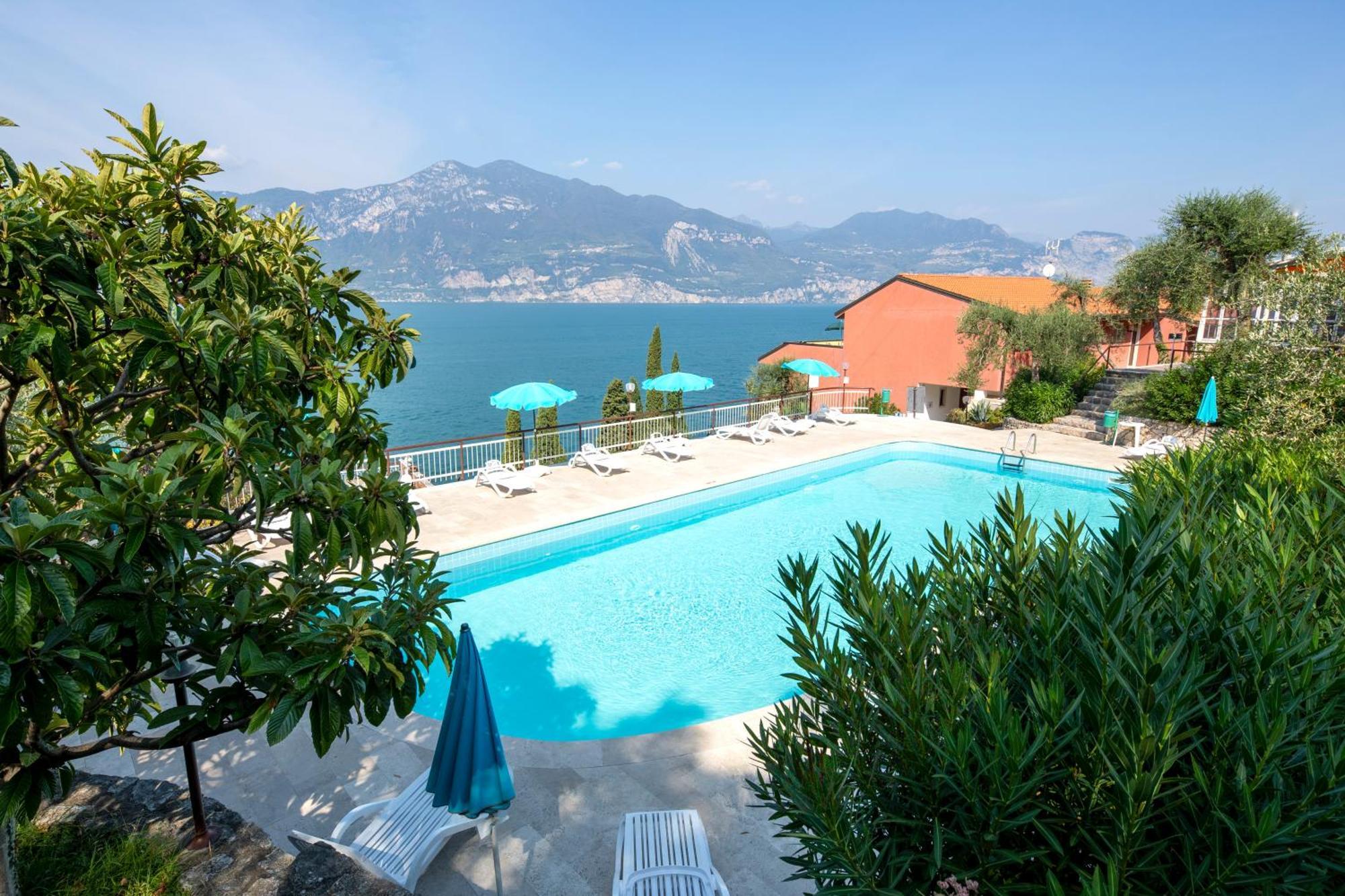 Residence Castelli Brenzone sul Garda Exterior foto