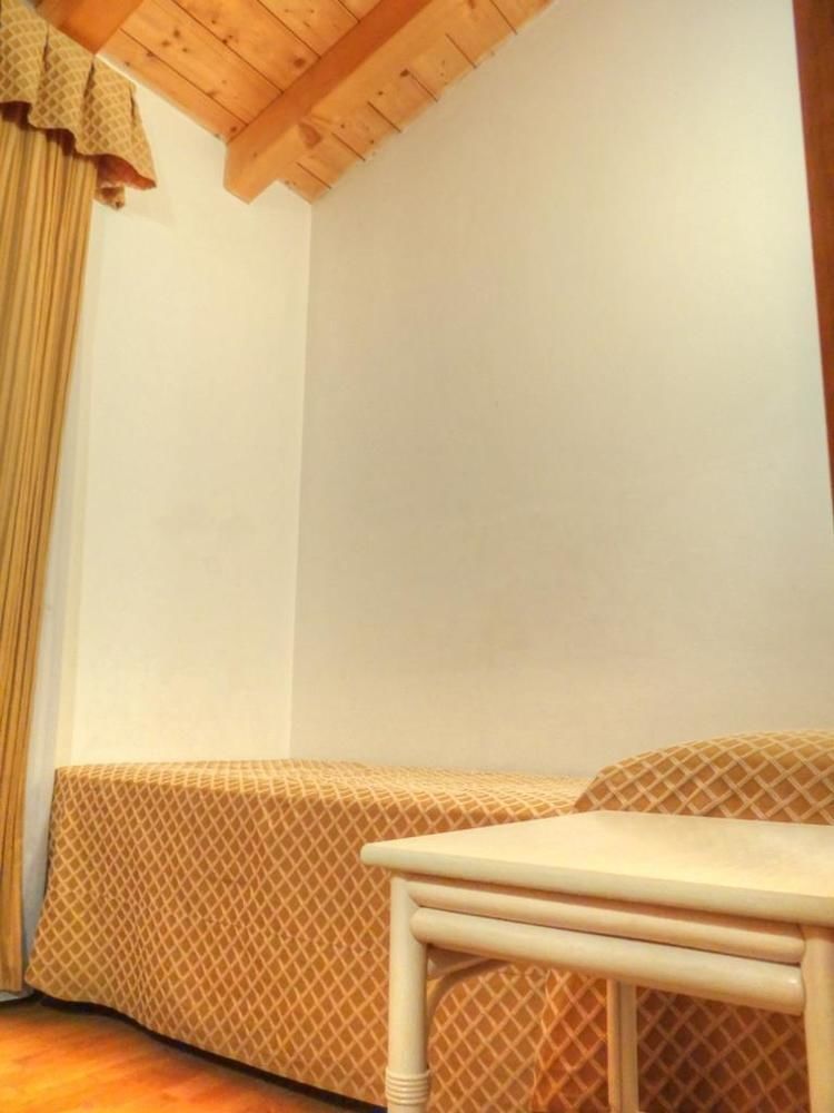 Residence Castelli Brenzone sul Garda Exterior foto